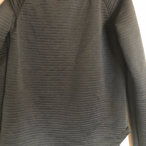 Small Columbia half zip pullover - Picture 6 of 6